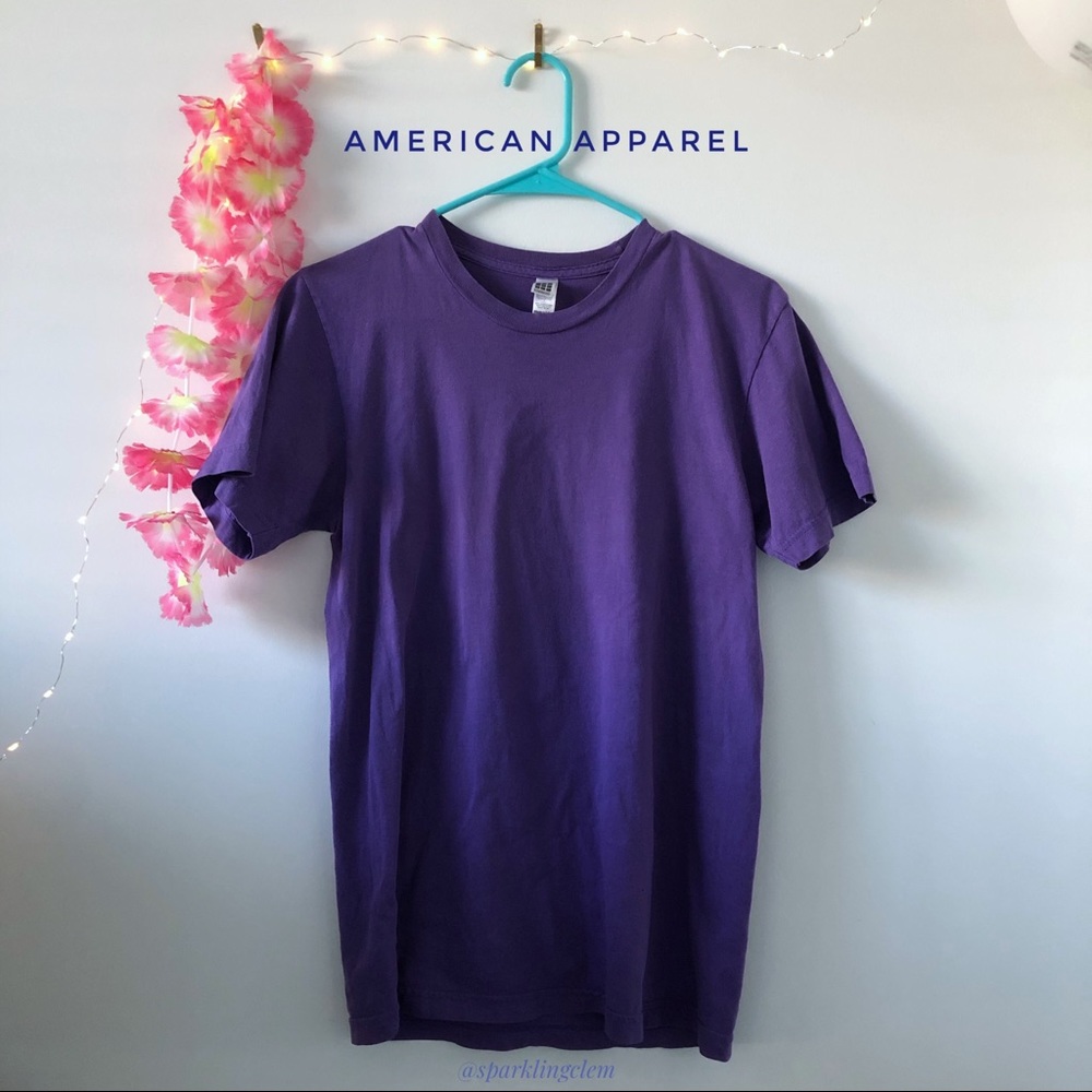 ✨$5/$20✨ American Apparel Standard Unisex Tee